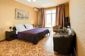 Двухместный люкс с балконом (2 отдельные кровати), Гостевой дом Art Home, Сочи