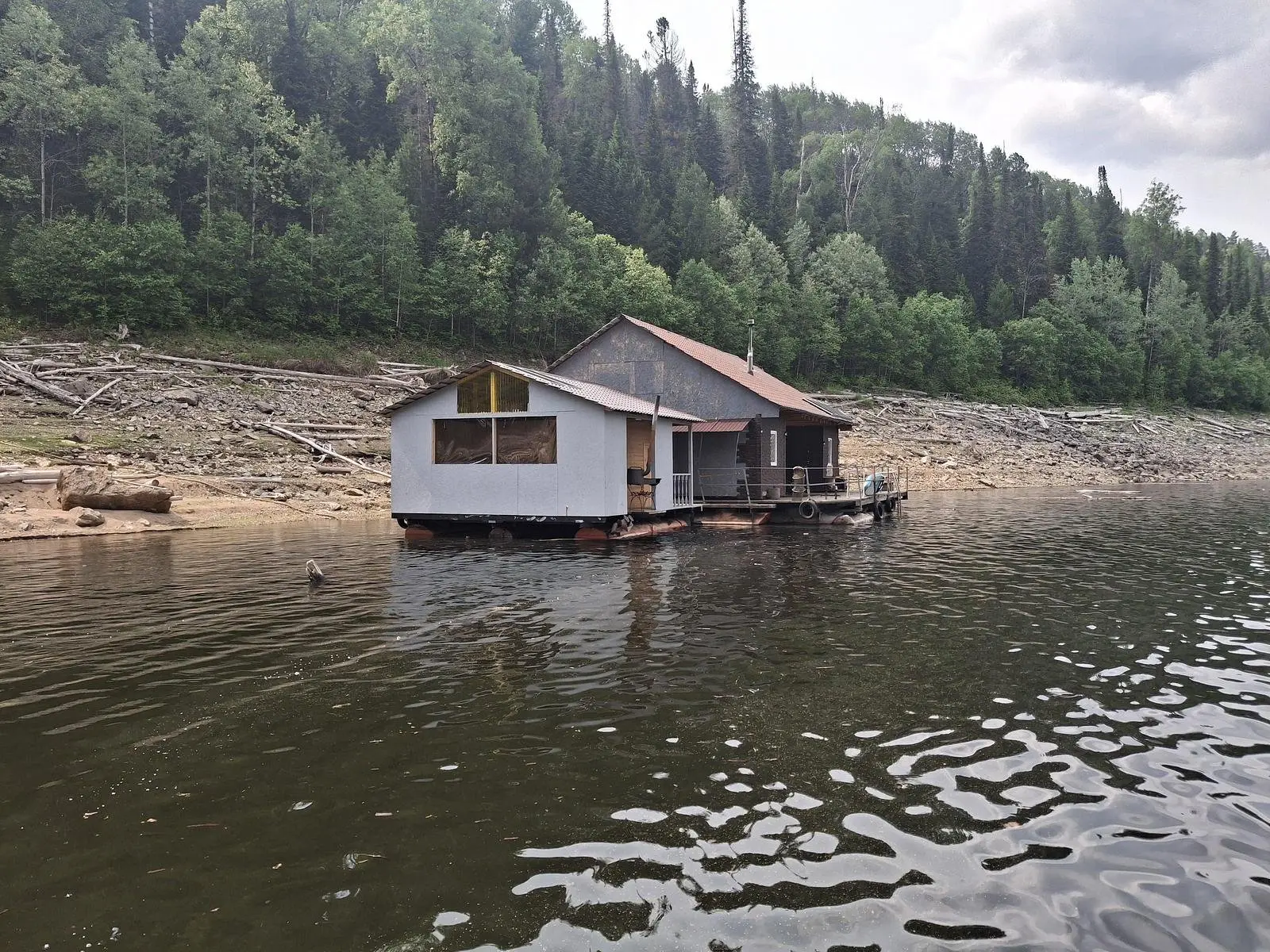 Плавбаза На грани, Саяногорск, Республика Хакасия