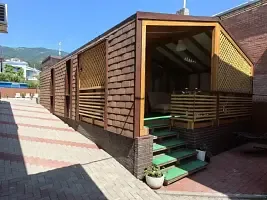 Бунгало Superior с балконом, Гостевой дом Кьюлайт (Qualite), Геленджик