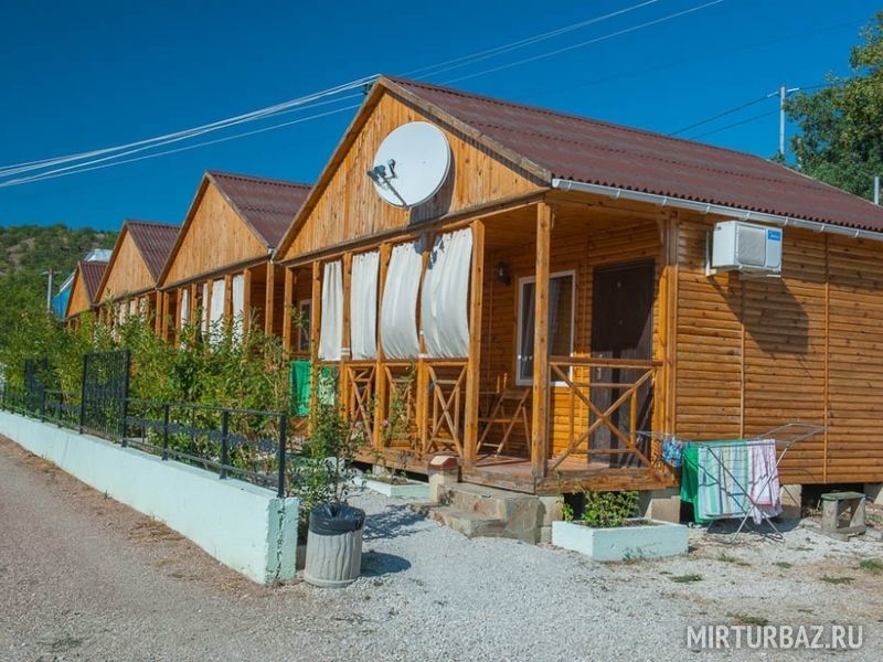 База отдыха Зеленые холмы, Крым, Приветное 