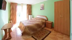 2-x местный - Коттедж 2-этажный, Пансионат Украина-1, Феодосия
