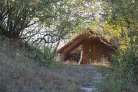 Глемпинг с двуспальной кроватью, Туристический комплекс Old Sivukh, село Старый Сивух