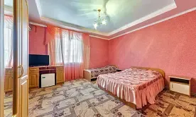 3-x местный стандарт Корпус 2 улучшенный, Гостевой дом Белая лебедь, Геленджик