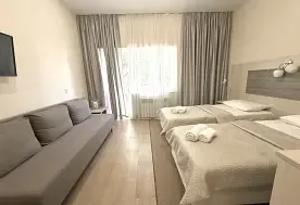 1-мест. (разм. в 4-мест.) комфорт без балк., Гостевой дом Коралловый риф, микрорайон Нижняя Хобза