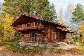 Шестиместные апартаменты с 2 комнатами с балконом и с видом на озеро, Загородный клуб Valday Hunting & Country Club, деревня Ключи