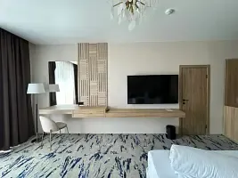 Двухместный Sea Village Connect Swim Up New Superior (двуспальная кровать), Гостевой дом Волна Sea Village, Анапа