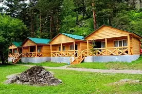 Полулюкс, База отдыха Семья, село Чепош