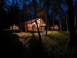 Тент -Сафари М, Глэмпинг Лесосад Евгения Юма, Малиновское