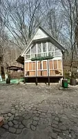 Четырёхместный коттедж Комфорт Дуплекс, Поместье Холодный ручей, Горячий Ключ