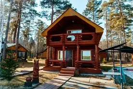 Шестиместный коттедж, База отдыха Соболёк, Братск