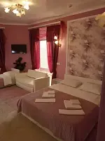 Трёхместная семейная студия с видом на город, Гостевой дом Надежда, Таганрог