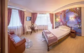 Двухместные апартаменты с балконом (двуспальная кровать), Гостевой Дом Черное Море, Феодосия