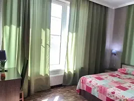 Двухместный семейный номер Standard с видом на внутренний двор (двуспальная кровать), Гостевой дом Адель, Геленджик