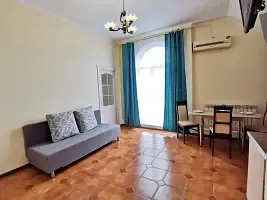 Семейный номер Comfort Мансарда с балконом, Гостевой дом Семейный, Анапа