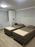 Двухместный номер Standard Цокольный этаж (двуспальная кровать), Гостевой дом Версаль, Пятигорск