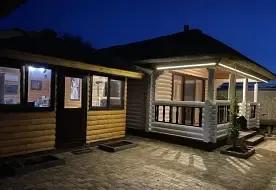 Четырёхместное бунгало с 2 комнатами с балконом и с видом на море, Гостевой дом Azov Place, станица Голубицкая