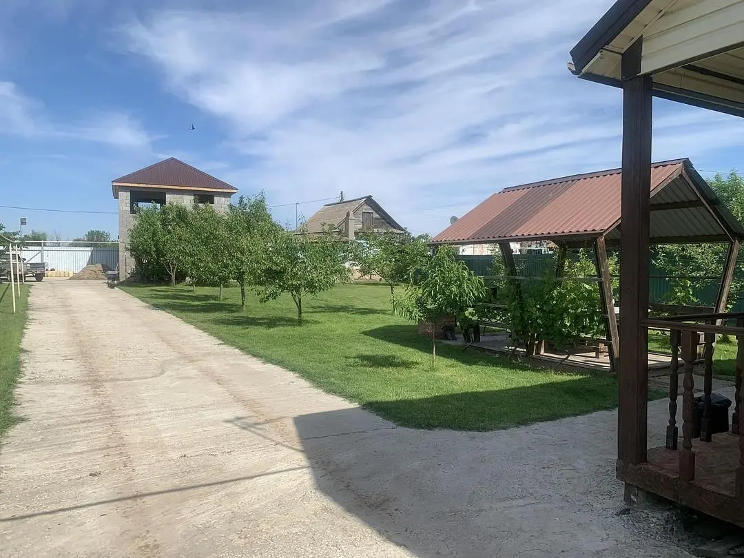 Парковка / Автостоянка — Дом «У реки», село Караульное