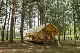 Сафари-тент на острове (стандарт), Рыболовно-охотничья база Заповедный край, Брейтово