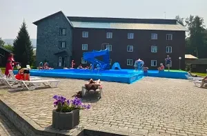 Бассейн
