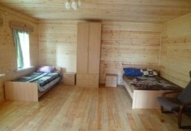 Домик, Туристический комплекс Клёвое место, деревня Ослинка