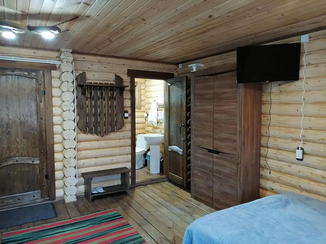 Дом 2-местный (отдельный бревенчатый)