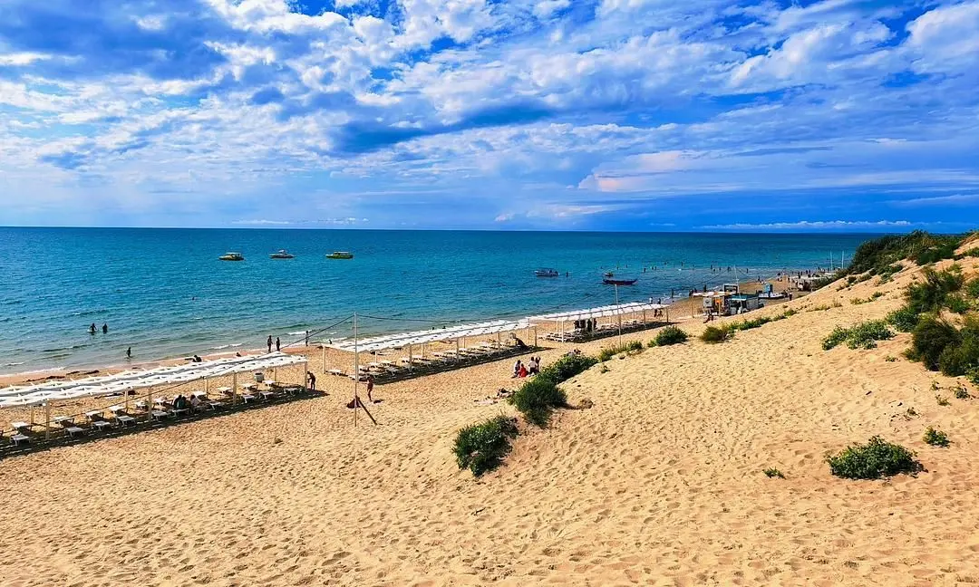 Пляж