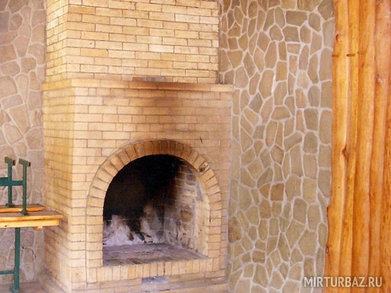 Каминный зал