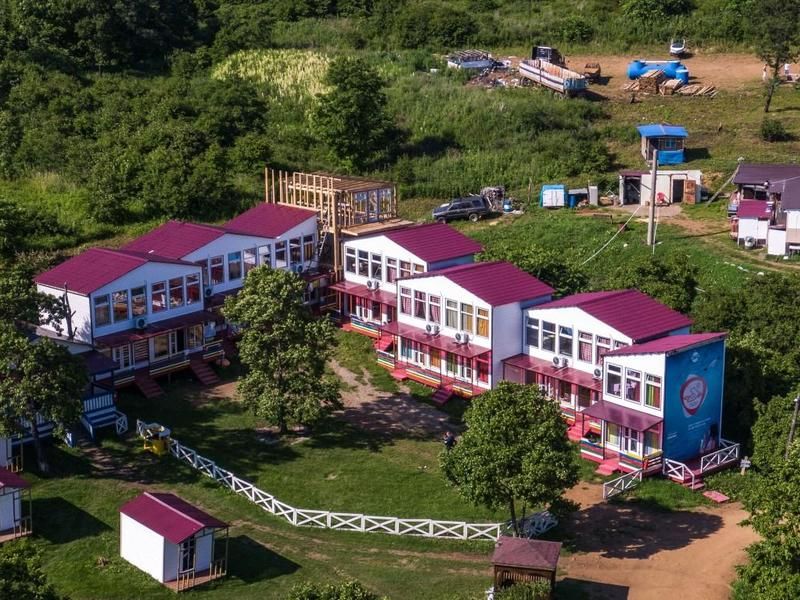 База отдыха 27 Регион - Ливадия, Приморский край, поселок Ливадия поселок Волчанец поселок Анна поселок Ливадия Фокино Находинский городской округ Залив Восток поселок Средний поселок Южно-Морской поселок Дунай