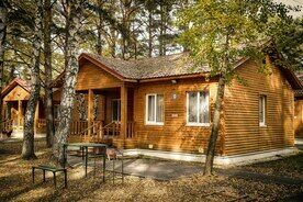 Коттедж № 9, 11 - 17 (до 8-9 спальных мест), База отдыха Яхт-клуб Рубин, Тюмень