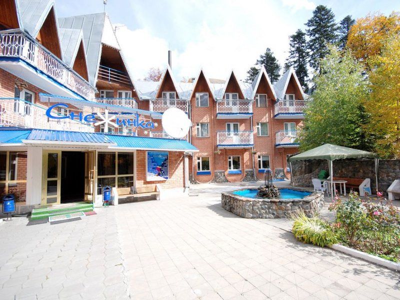 Гостиничный комплекс Снежинка, Республика Карачаево-Черкесия, Домбай Теберда