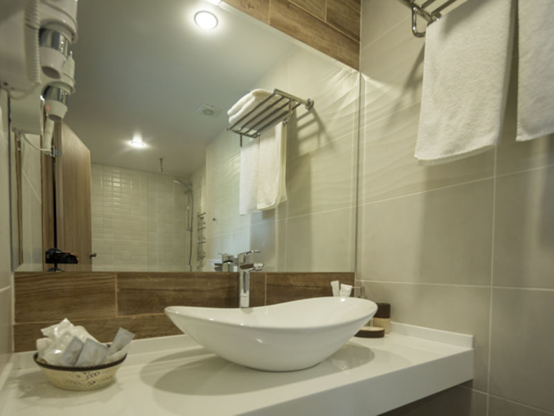 Люкс 4-местный 2-комнатный (VIP корпус 2)