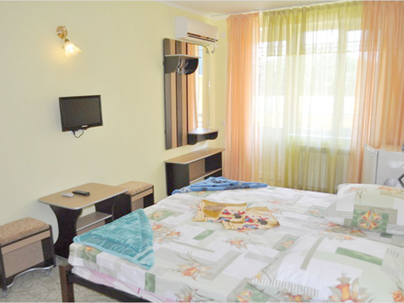 Стандартный 2-местный (VIP-дворик)