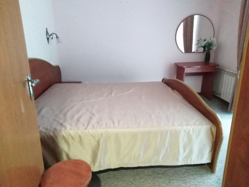 Полулюкс 2-местный 3-комнатный