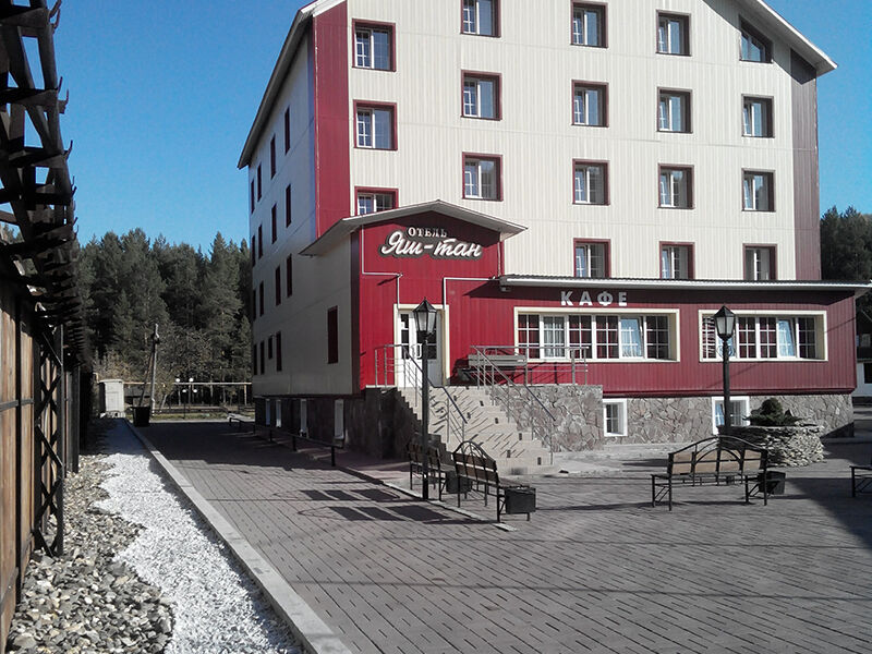 Гостиница Яш-Тан, Республика Башкортостан, село Абзаково село Новоабзаково Белорецкий район