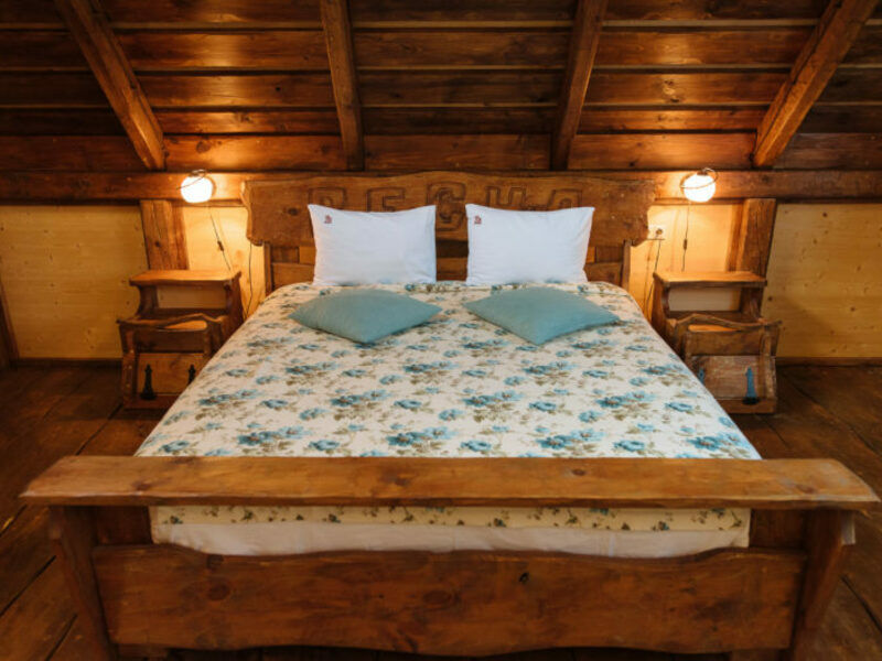 Делюкс 3-местный Изб