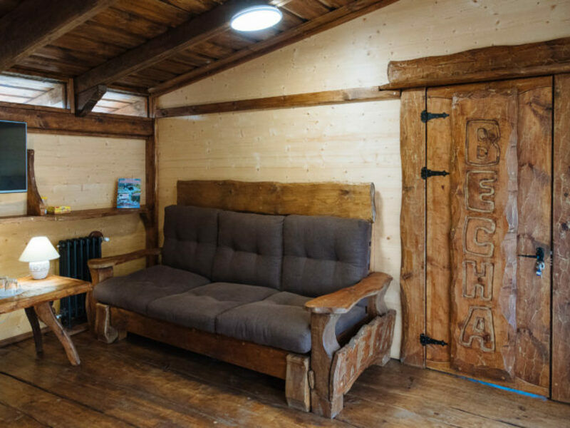 Делюкс 3-местный Изба