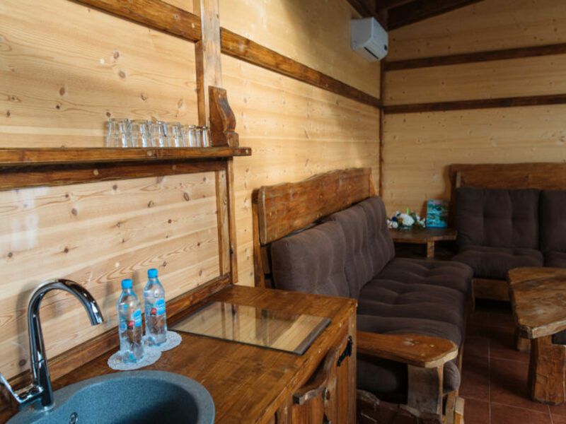 Семейный 4-местный Люкс Изба