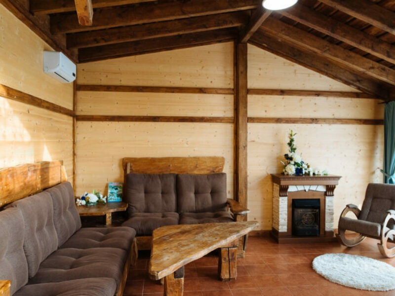 Семейный 4-местный Люкс Изба