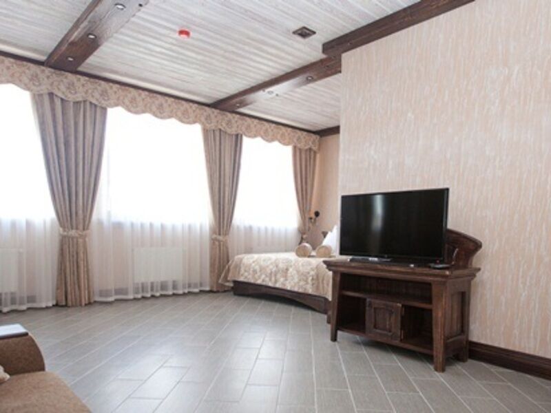 Студия 3-местный