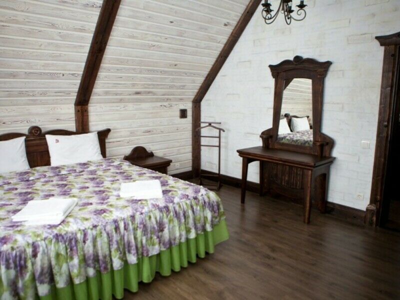 Шале 4-местный