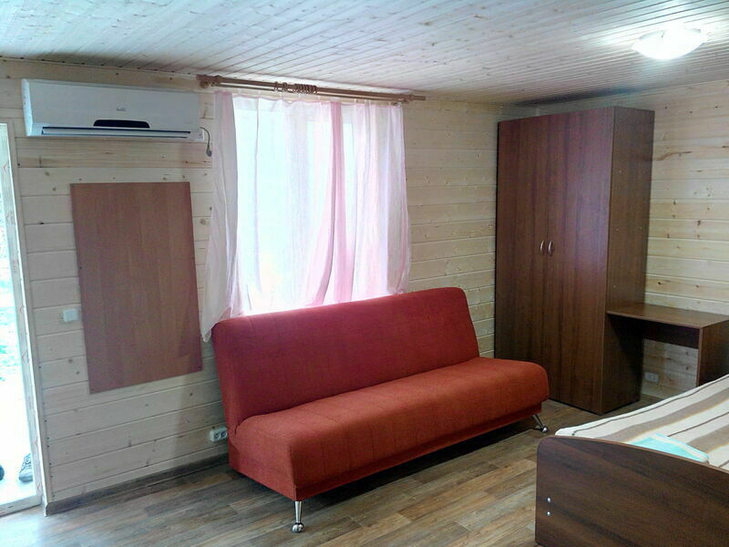 «Горница Акация»