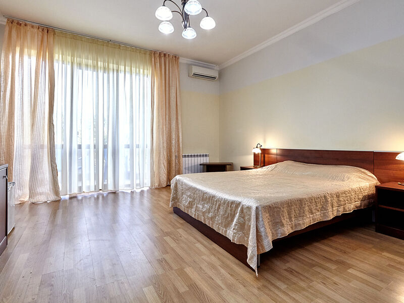 Стандарт 3-местный 1-комнатный с балконом