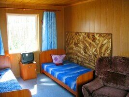 Эконом, База отдыха Шаманка, Хужир