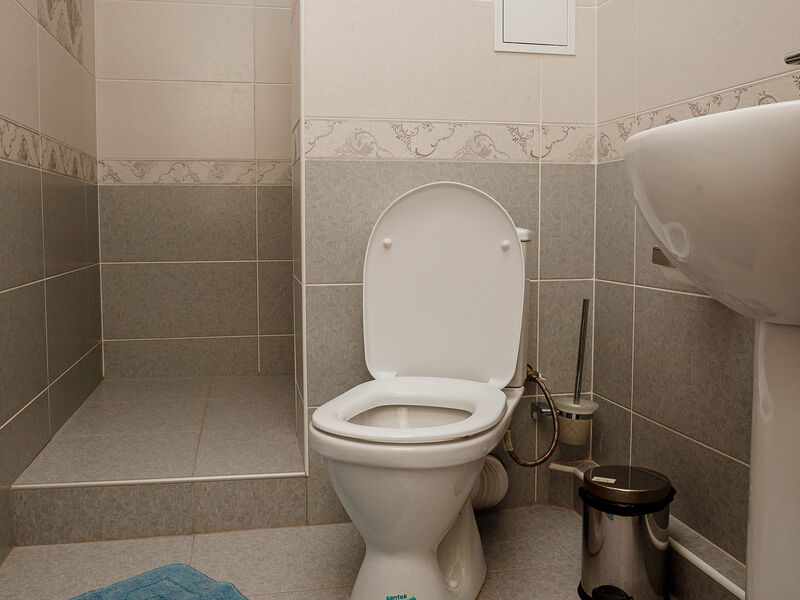 Полулюкс 4-местный 2-комнатный