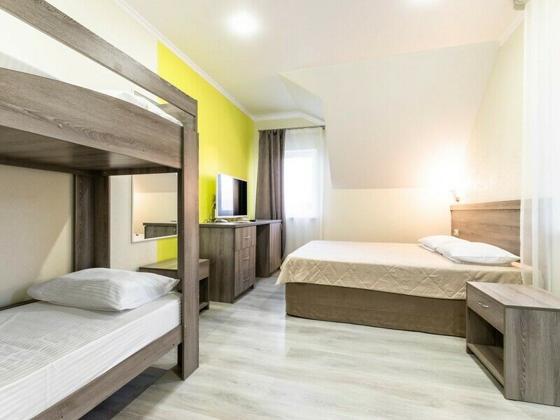 Коттедж 4-местный