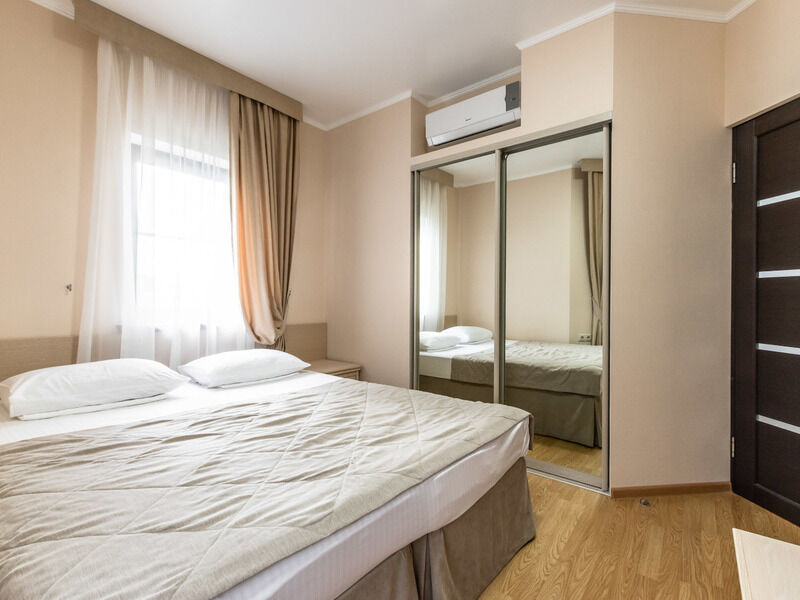 Люкс 5-местный 2-комнатный