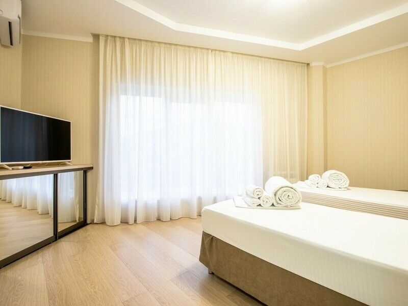 Люкс 6-местный 3-комнатный