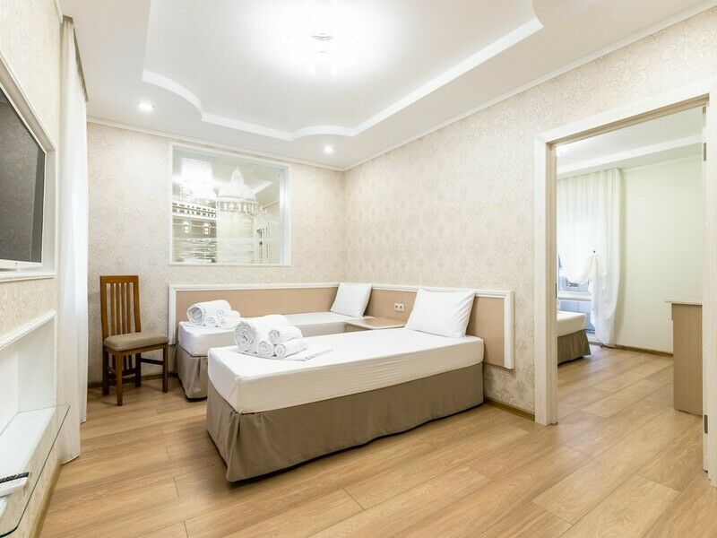 Полулюкс 4-местный