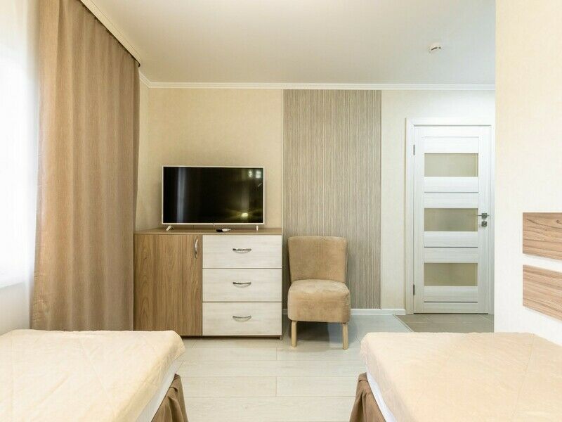 Полулюкс 4-местный