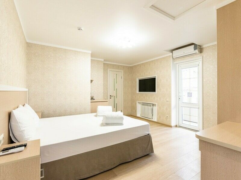 Полулюкс 4-местный